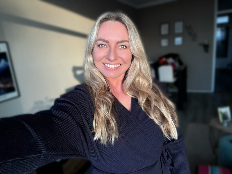 Tessa Brehm – money mentor die haar reis van geldstress naar leiderschap deelt